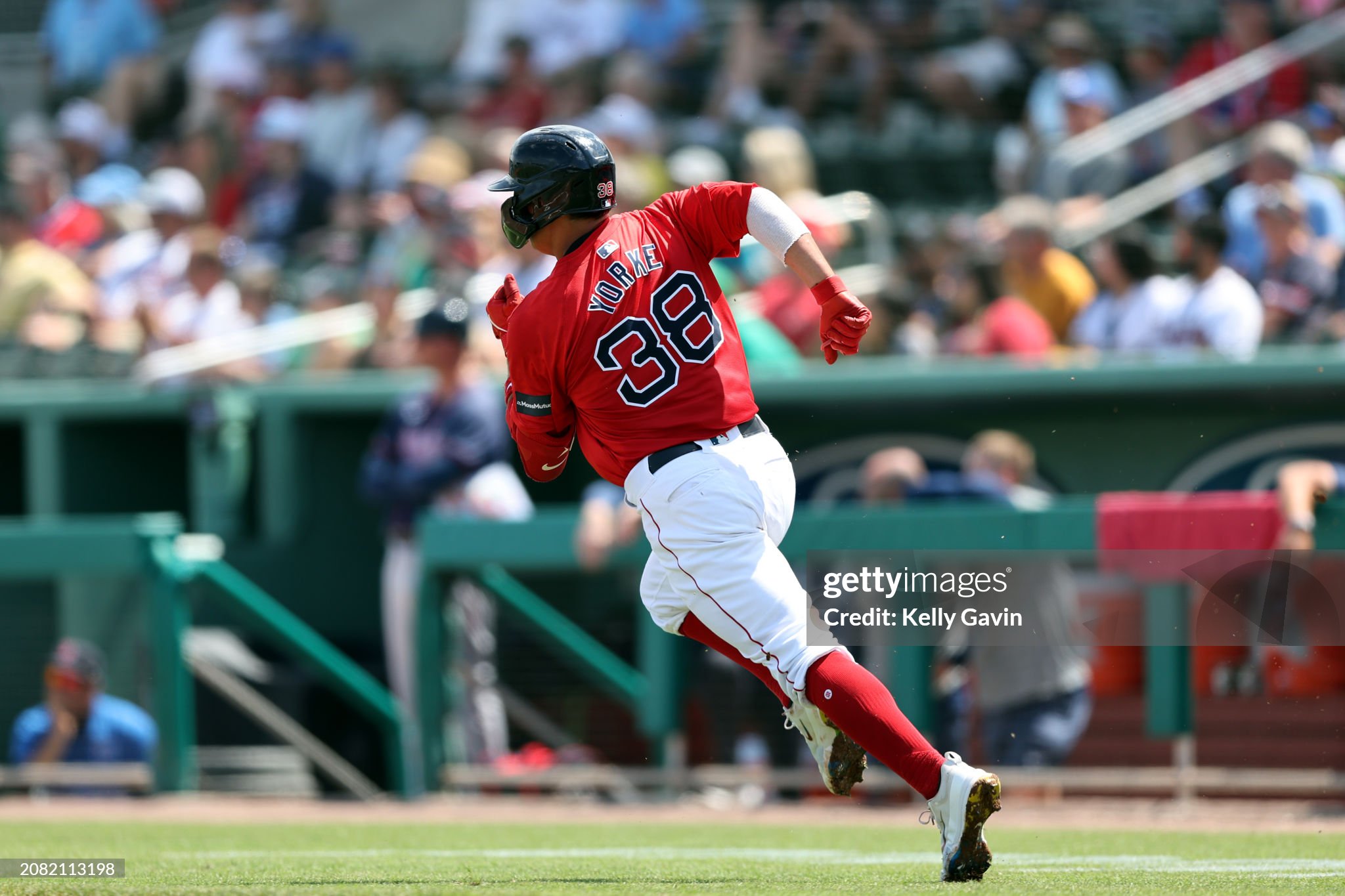 Pirates make first deadline trade, send Priester to Boston