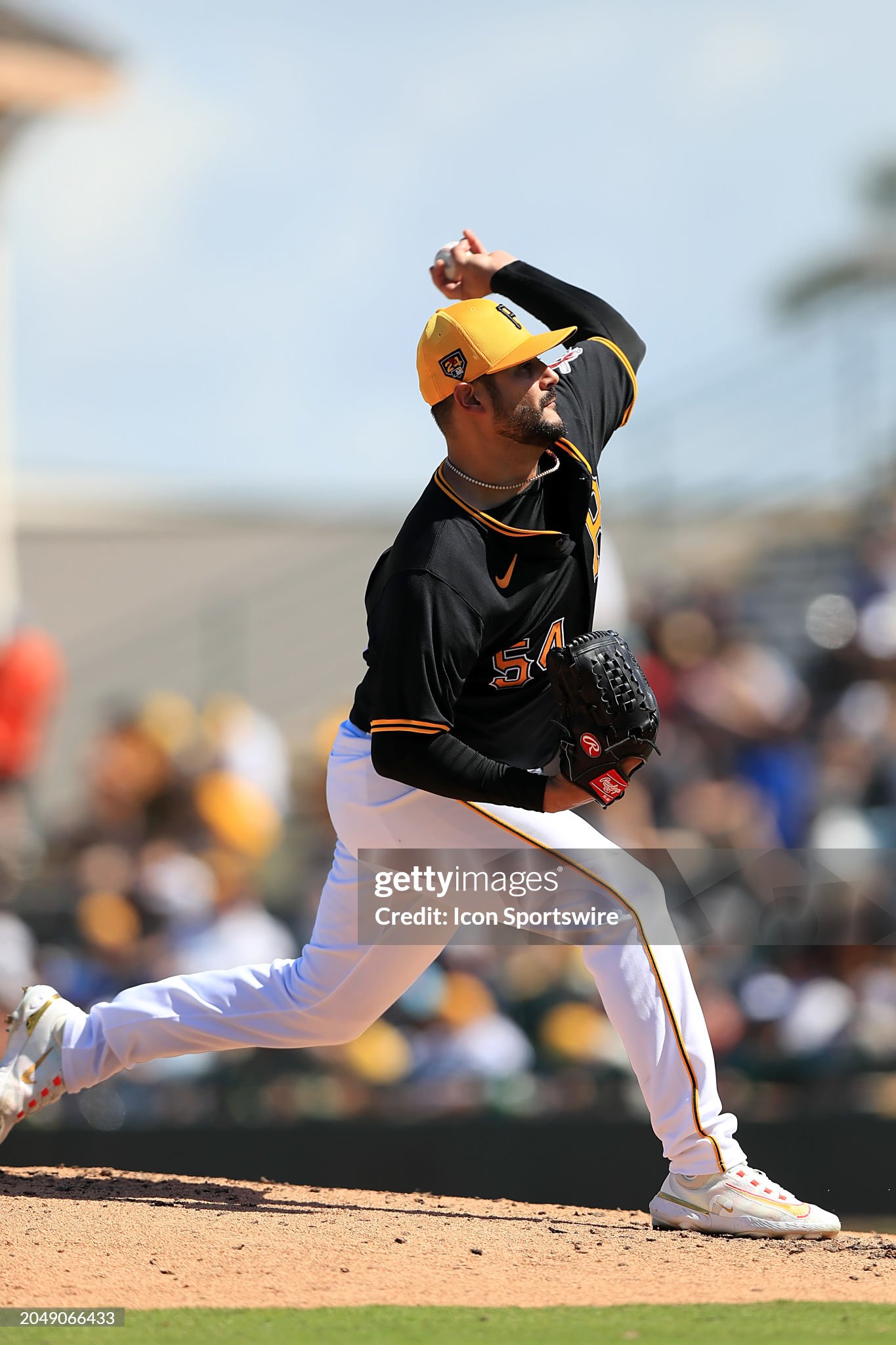 Pirates Fall to the Yankees